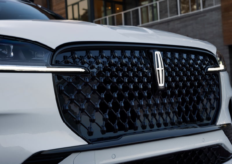 The front grille of a 2026 Lincoln Aviator® SUV is shown. | Magic City Lincoln in Roanoke VA