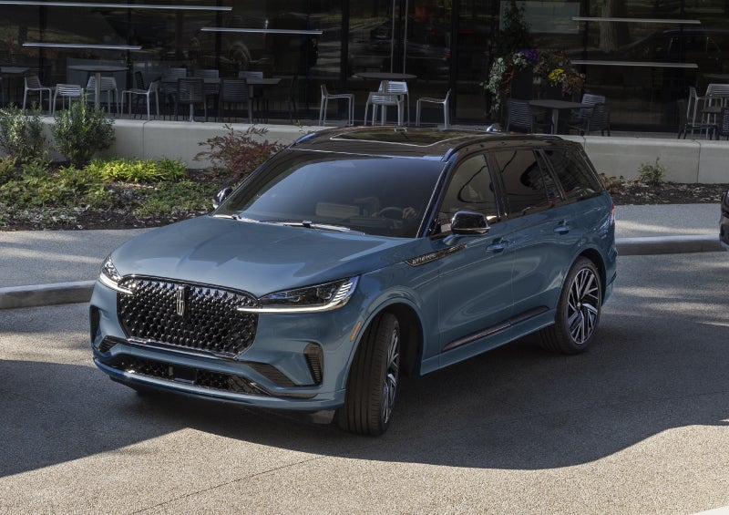 A 2026 Lincoln Black Label™ Aviator® SUV is shown with the available Special Edition Package. | Magic City Lincoln in Roanoke VA