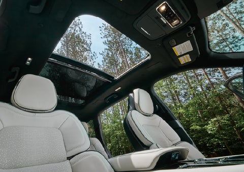 The front seats of a 2027 Lincoln Aviator® Black Label™ SUV | Magic City Lincoln in Roanoke VA